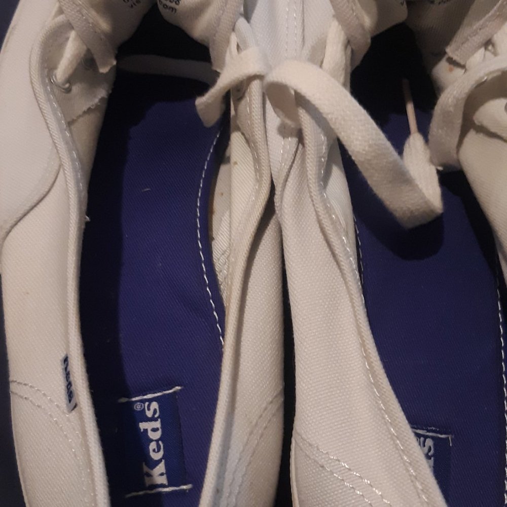 White Canvas Women's KEDS - Picture 2 of 3
